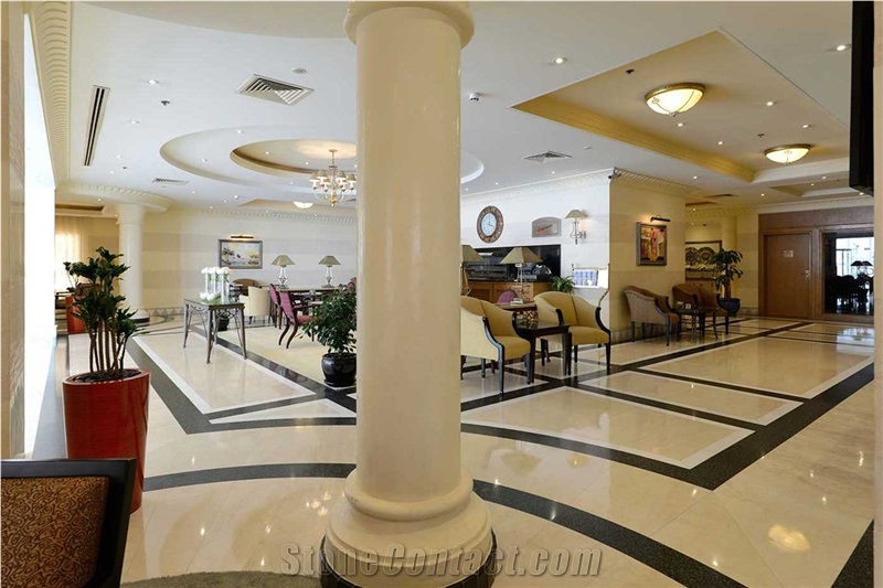 Classico Beige Marble Column