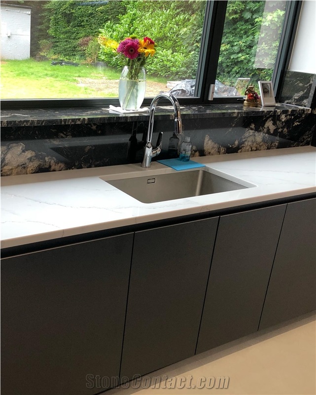 Natural Stone Cosmic Black & Quartz Calacatta Imperial