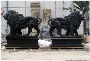 HONED BLACK MARBLE GARDEN LION