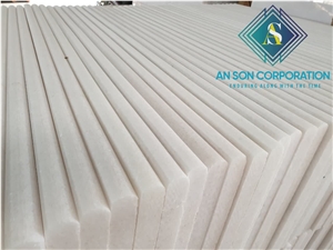 HOT CRYSTAL WHITE MARBLE STEPS BULLNOSE AND RISERS