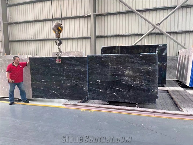 Dark Grey Shinning Gold Silk Slab Tile