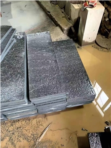 Dark Grey Black Basalt Lava Paving Stone Flamed