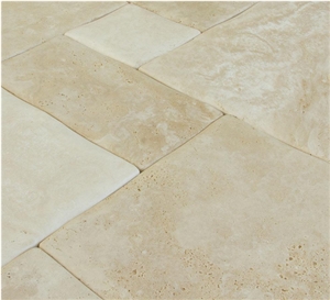 Light Travertine Tumbled Pattern