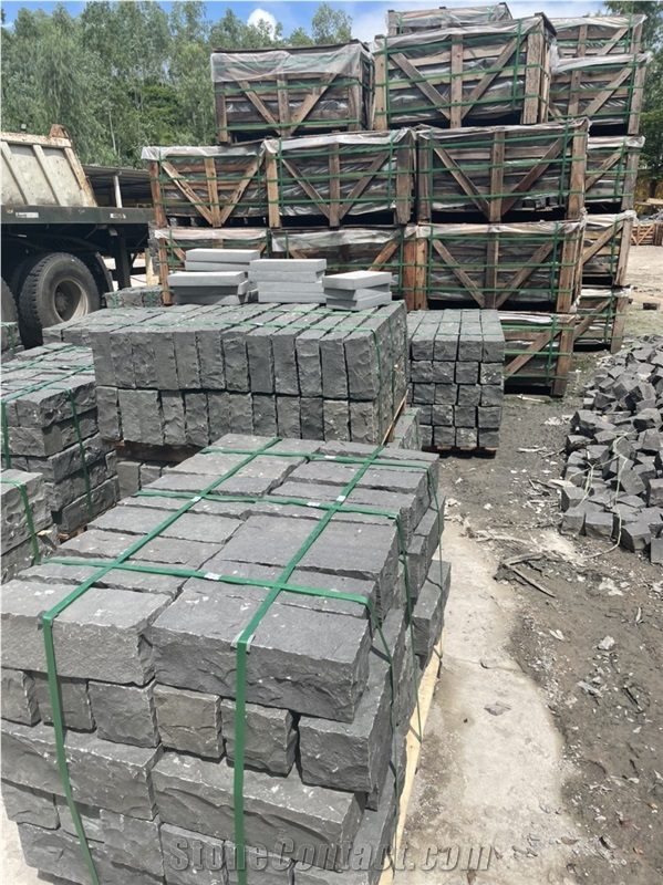 Anthracite Basalt Kerbstone