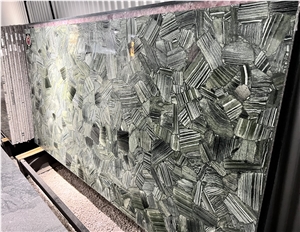 Green Line Semiprecious Slabs For Walling & Countertop