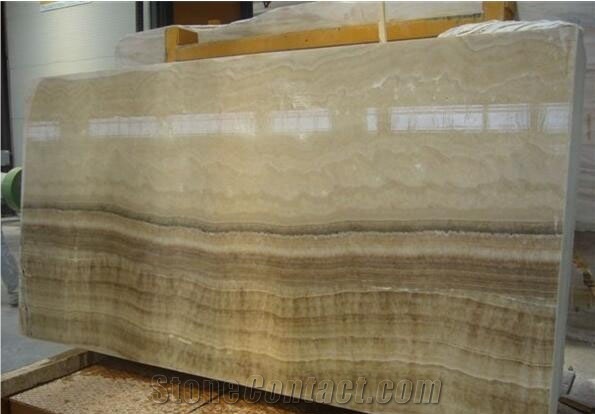 Lifora Onyx Slab