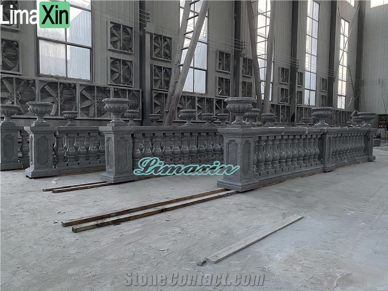 Customized Natural Grey Granite Garden Decor Balustrades