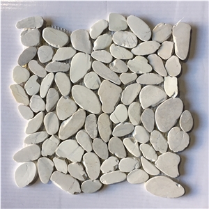 White Marble Flat Pebble Polished Mosaic Tiles