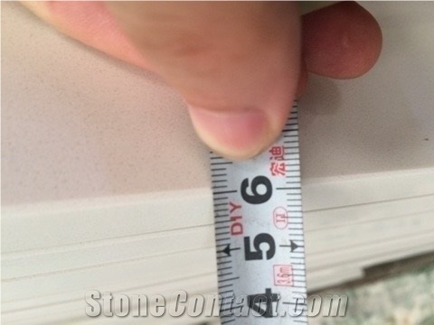Pure White Quartz Countertop Top With Eased Polished Edge