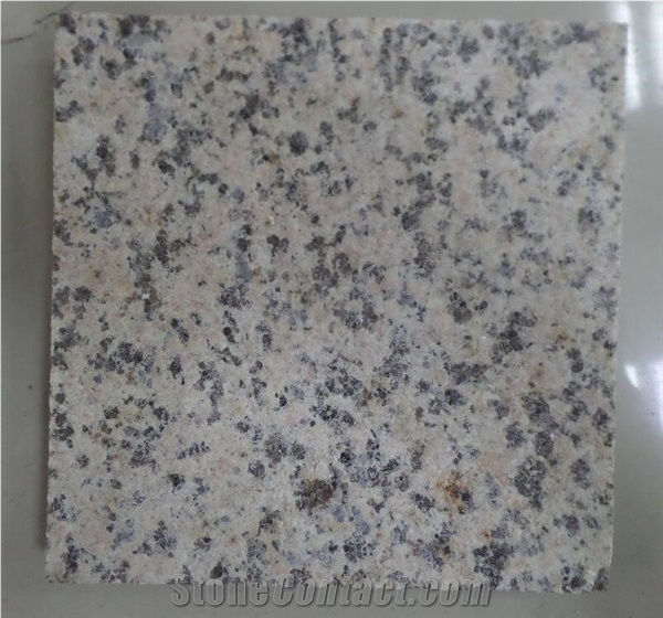 G682 Granite Golden Beach Granite Rusty Yellow Granite