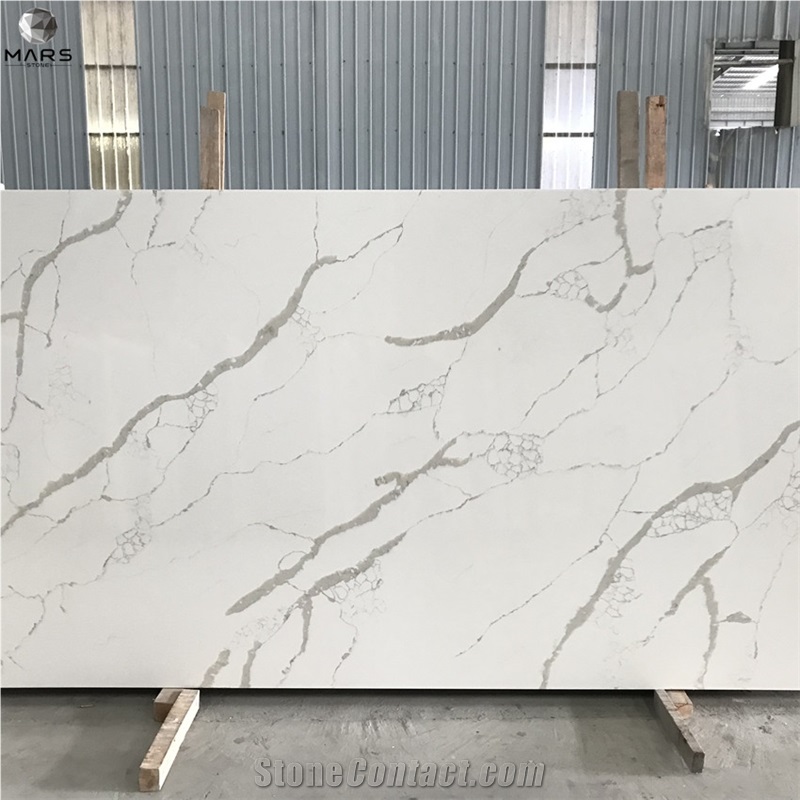 China Factory Price White Calcutta Artificial Quartz Slab