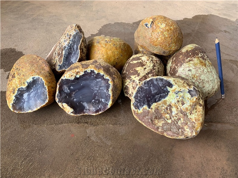 Brazilian Agate Full Precious Stone Boulders