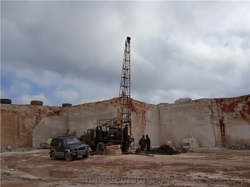 Quarry Dionysso 2 - Gorna Kremena- Kremena Limestone Quarry