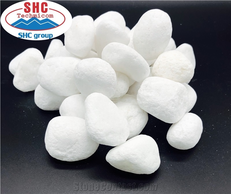 Chip Size Pebble Stone White Color