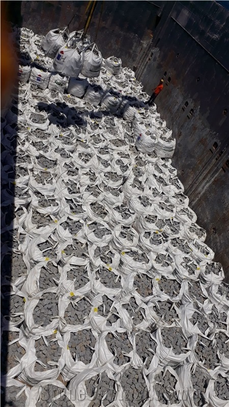 Bergama Grey Granite Cube Stone, Cobble Stone