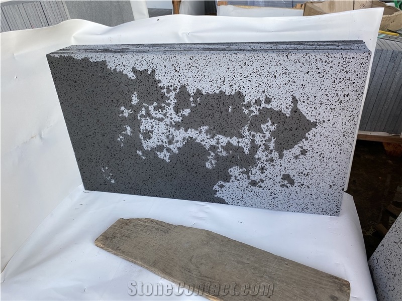 Basalt Slabs Tiles Hainan Black Lava Stone Grit Surface