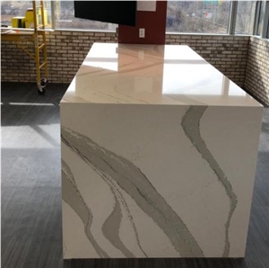 Calacatta Quartz Slab Match Cambria Brittanicca Gold 