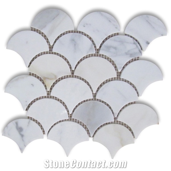 Calacatta Gold Marble Fan Mosaic Tile