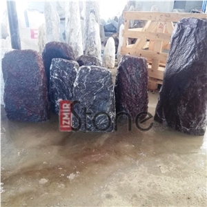 Aegean Red Marble Boulder Head Stone - Spaltfelsen