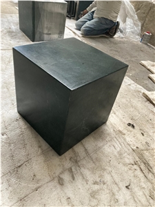 BLACK MARBLE LIGHT WEIGHT SIDE TABLE