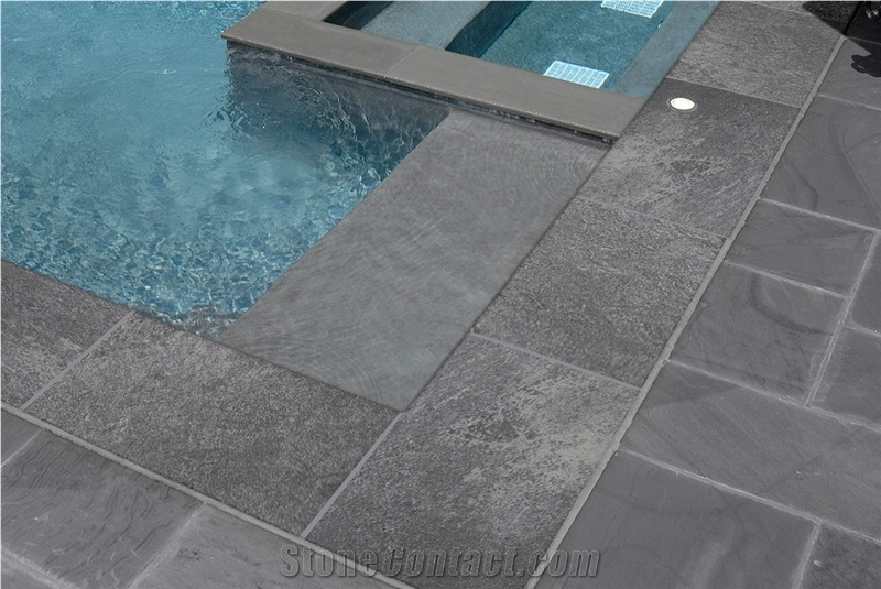 Arterra Porcelain Pool Copings Quarzo Gray Matte 13X24