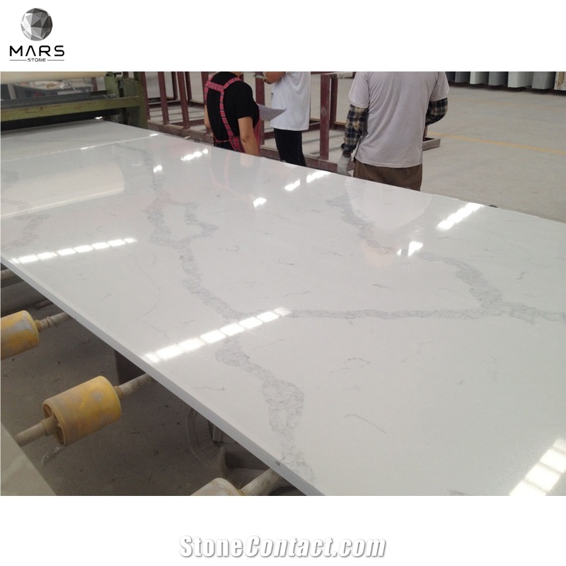 Calacatta White With Grey Veins Patttern Kitchen Top