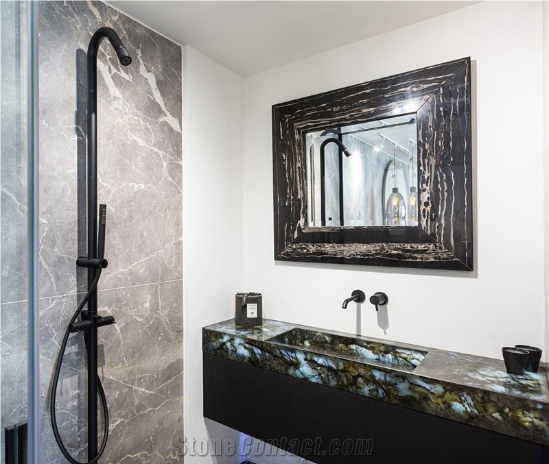 Madagascar Blue Labradorite Granite Slabs