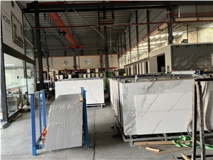 Calacatta White Artificial Marble Looks Sintered Stone Slab Wall