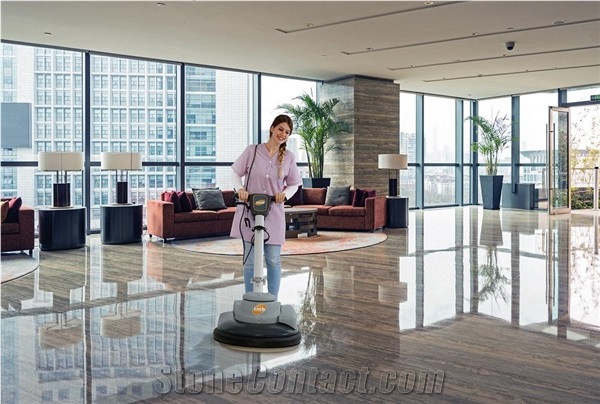 T UHS 1500 S/V Floor Polishing Machine