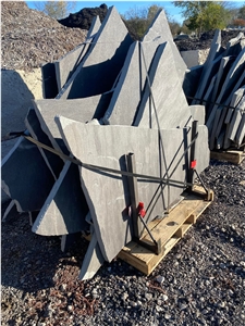 Patio Size & Oversize Silvermist Slate Flagstone