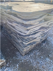 Patio Size & Oversize Silvermist Slate Flagstone