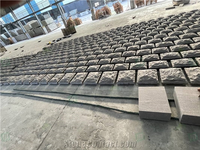 Natural Stone Porphyry Wall Cladding Mushroom Splited Finish