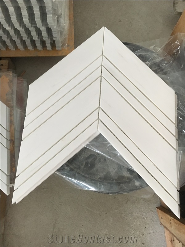 Popular White Chevron Marble Mosaic Pattern Tiles For Wall