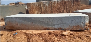 M 10 BLACK GRANITE BLOCK