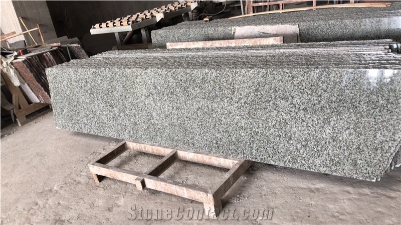 China Green Granite Slab Tiles