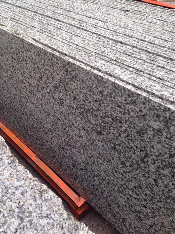 China Green Granite Slab Tiles