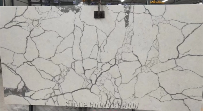 Chinese Calacatta White Quartz Slab For Floor & Wall Design