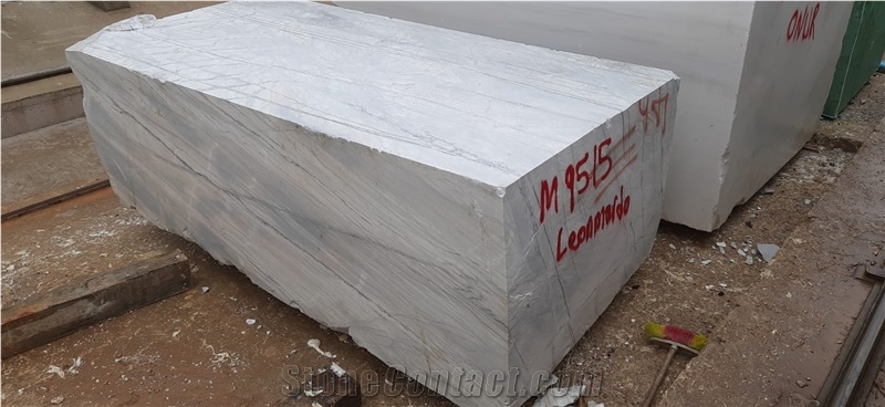 Leonardo White Marble Blocks
