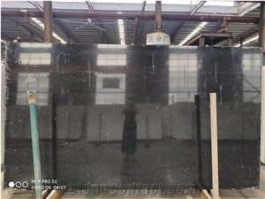 Black Man-Made Quartz Stone Slabs