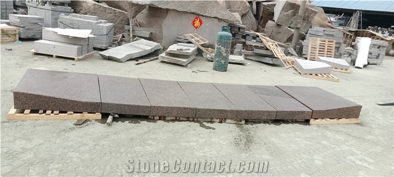 G352 Red Granite Treadstone Blindstone Paver Walking Way