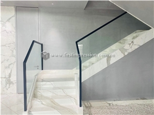 Luxury Italy Calacatta Gold White Marble Stairs