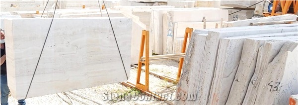 Bianco Travertine Slabs - Vein-Cut