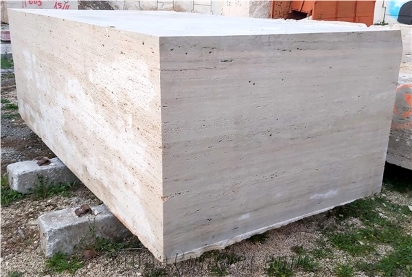 Roman Classico Light Travertine Blocks