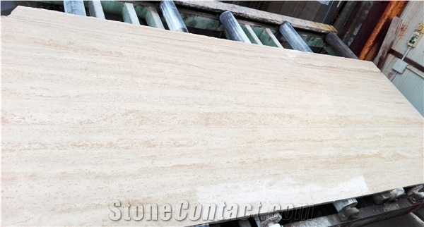 Roman Classico Light Travertine Slabs - Vein-Cut