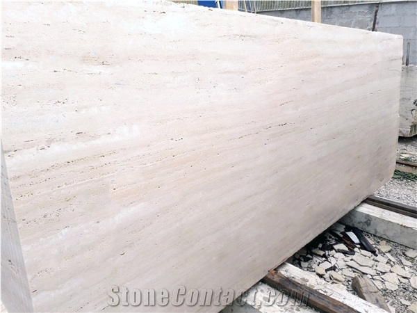 Roman Classico Light Travertine Slabs - Vein-Cut