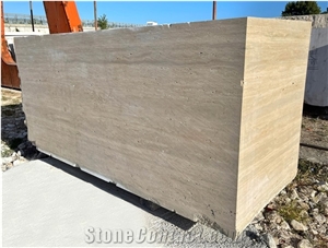 Roman Classico Travertine Blocks