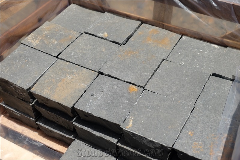 GL Black Basalt Cobbles