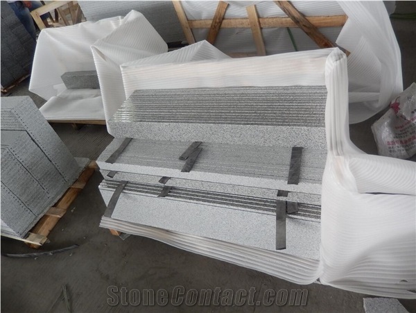 Chinese G603 Light Grey Granite Seasame White Step And Riser