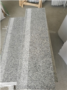 Sardo Grey Granite Step