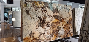 Brazil High Quality Pandora White Granite Slab Tile